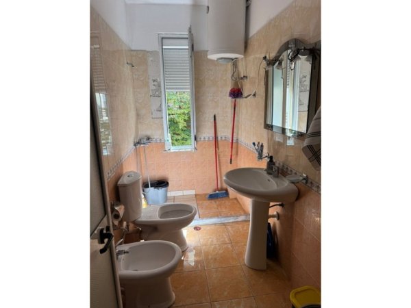 Tirane, shitet apartament 2+1 Kati 3, 76 m² 170.000 € (Kodra e Diellit)