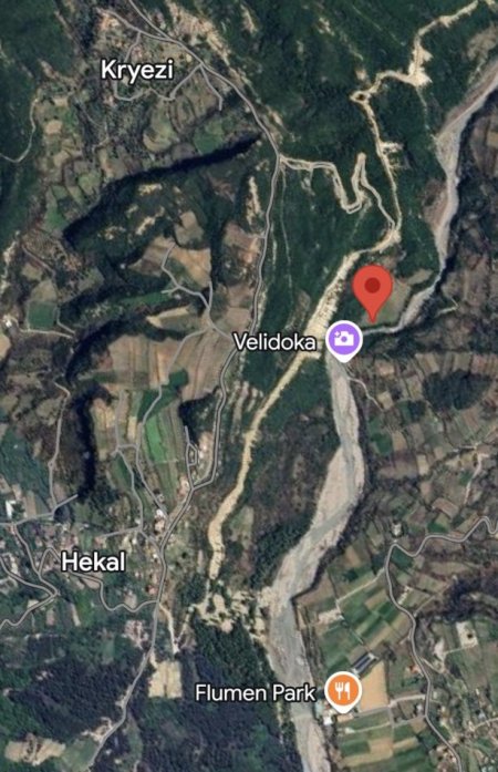 Tirane, shitet toke , 2.000 m² 250.000 € (Ngjit me Lumi erzen Kryezi tirane)