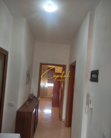 Tirane, jepet me qera apartament 2+1 Kati 3, 90 m² 580 € (RRUGA SIRI KODRA)