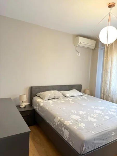 Jepet me Qira Apartament 2+1 tek Jordan Misja,   750 €URO