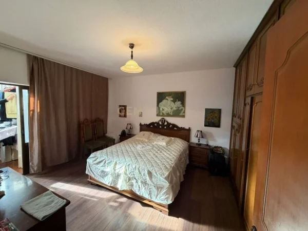 Tirane, shitet apartament Kati 2, 74 m² 160.000 € 