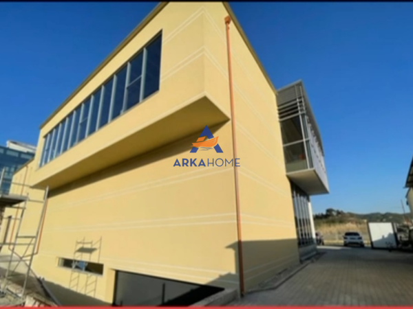 Tirane, shitet ambjent biznesi Kati 0, 3.000 m² 2.500.000 € 
