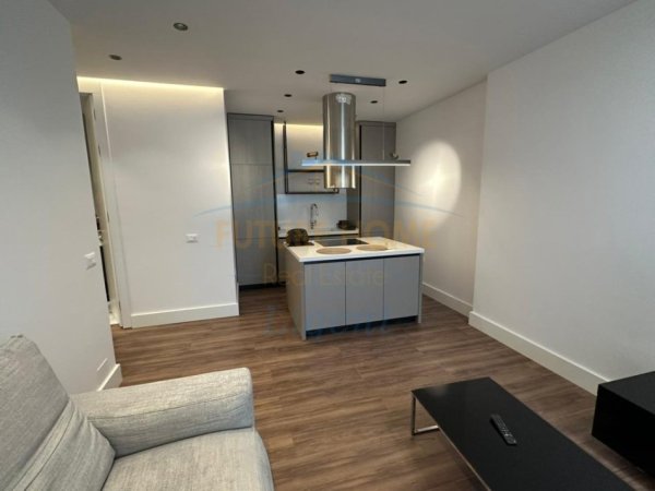 Tirane, shitet apartament 2+1 Kati 6, 100 m² 177.000 € (Kompleksi Grand Gallery)