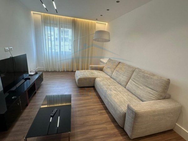 Tirane, shitet apartament 2+1 Kati 6, 100 m² 177.000 € (Kompleksi Grand Gallery.)