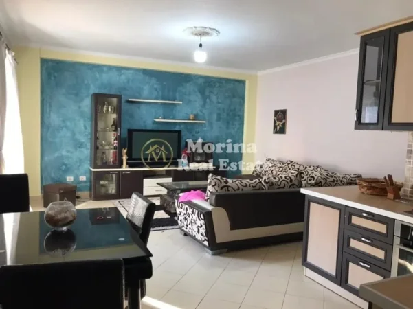 Tirane, jepet me qera apartament 2+1 Kati 4, 110 m² 420 € (Rruga Kasem Shima)