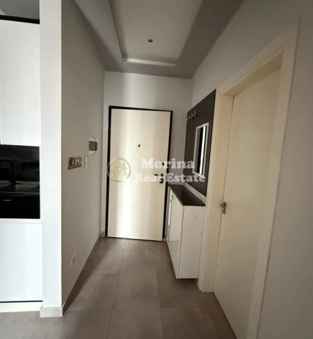 Tirane, jepet me qera apartament 1+1 Kati 5, 60 m² 450 € (Rruga e Kavajes)