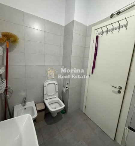 Tirane, jepet me qera apartament 1+1 Kati 5, 60 m² 450 € (Rruga e Kavajes)