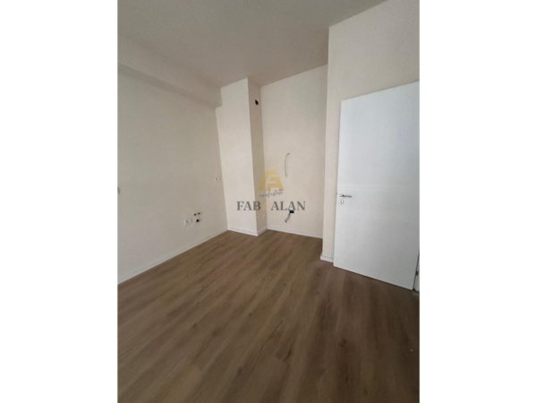 Tirane, shitet apartament 1+1 , 70 m² 94.500 € (Astir)
