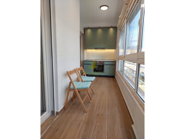 Tirane, jepet me qera apartament 2+1+Ballkon Kati 4, (Rruga e Elbasanit)