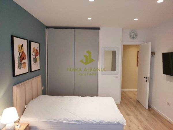 Tirane, jepet me qera apartament 2+1+Ballkon Kati 4, (Rruga e Elbasanit)