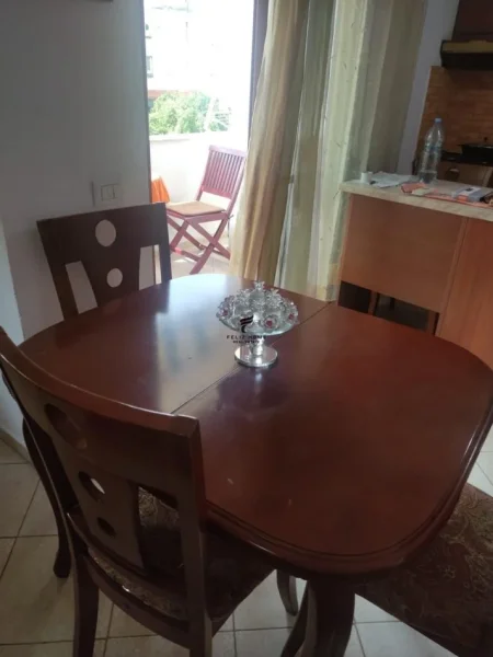 Tirane, jepet me qera apartament 2+1 Kati 3, 98 m² 580 € (SIRI KODRA)