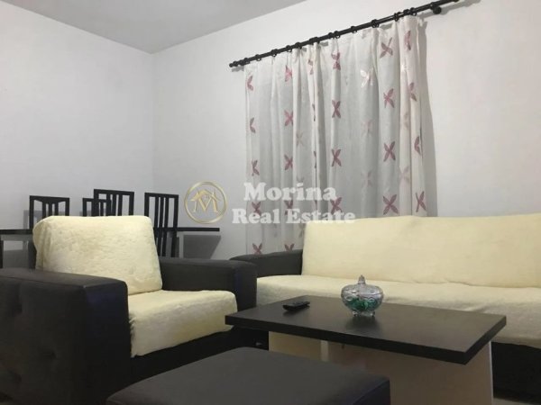 Tirane, jepet me qera Vile 1+1 Kati 1, 88 m² 400 € (Rruga Jordan Misja)