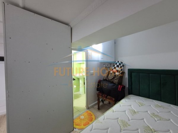 Tirane, jepet me qera apartament 1+1 Kati 0, 40 m² 550 € (Rruga Vaso pasho)