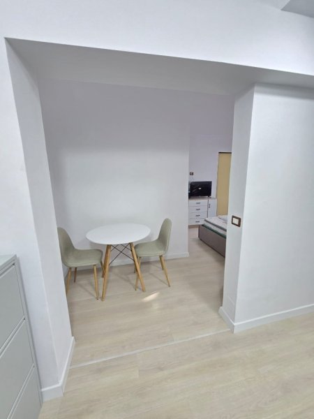 Tirane, jepet me qera garsonier Kati 2, 34 m² 500 € (MBAS MUZEUT HISTORIK)