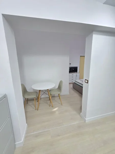 Tirane, jepet me qera garsonier Kati 2, 34 m² 500 € (MBAS MUZEUT HISTORIK)