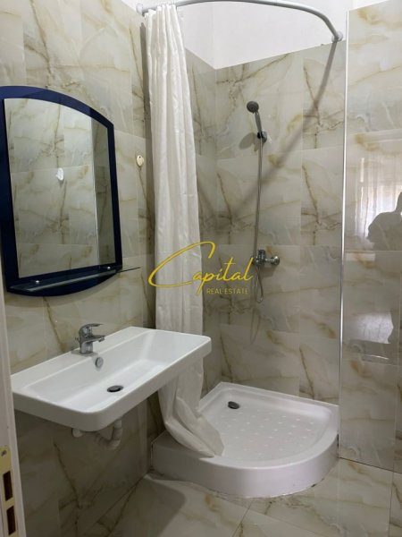 Tirane, jepet me qera apartament 2+1 Kati 2, 110 m² 750 € (ZOGU I ZI)