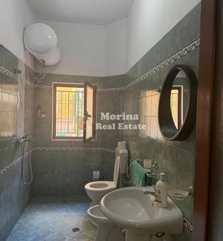 Tirane, jepet me qera garsonier Kati 1, 40 m² 500 € (Qender)