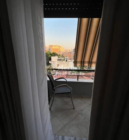 Tirane, jepet me qera garsonier Kati 3, 46 m² 500 € (Rruga e Barrikadave)