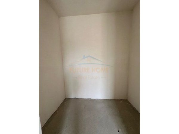 Tirane, shitet apartament 2+1+Ballkon Kati 1, 160 m² 500.000 € (Tulipan Residence)