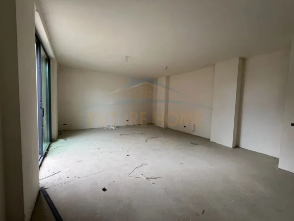 Tirane, shitet apartament 2+1+Ballkon Kati 1, 160 m² 500.000 € (Tulipan Residence)