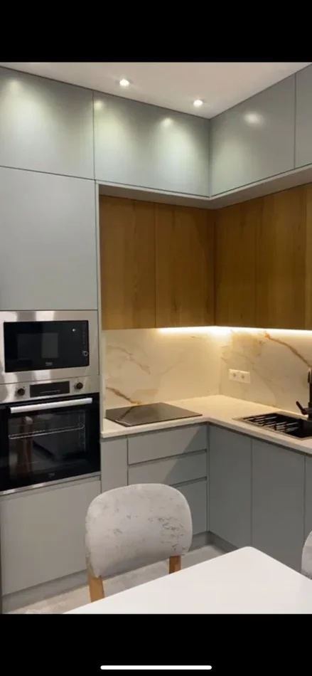 Tirane, jepet me qera apartament 2+1+Ballkon Kati 2, 92 m² 700 € (RRUGA E ELBASANIT)