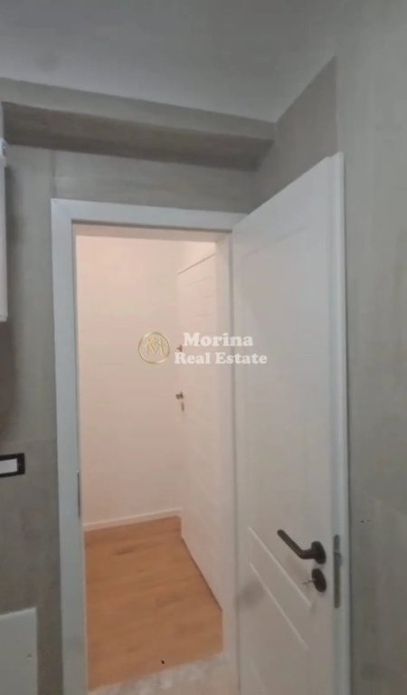 Tirane, jepet me qera apartament 1+1 Kati 5, 65 m² 500 € (Don Bosko)