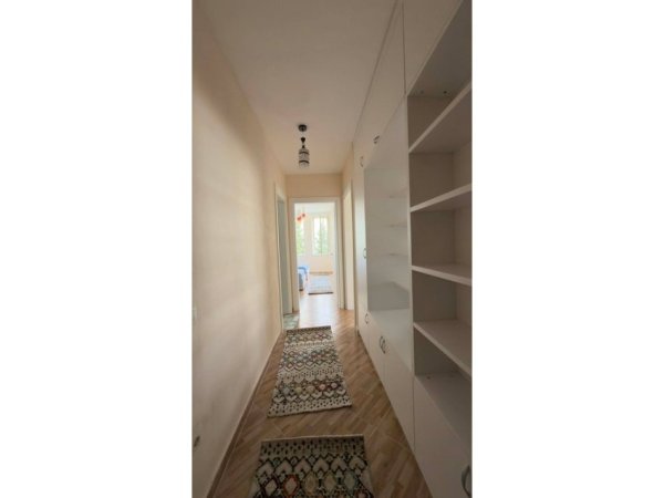 Tirane, shes apartament Kati 3, 117 m² 150.000 € (Fresk)