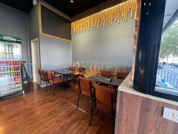 Tirane, shes ambjent biznesi Kati 0, 33 m² 42.000 € (Astir)