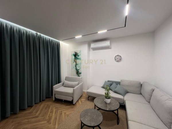 Durres, shitet apartament 1+1+Ballkon Kati 6, 86 m² 139.000 € (Grand Blue Fafa, Golem)