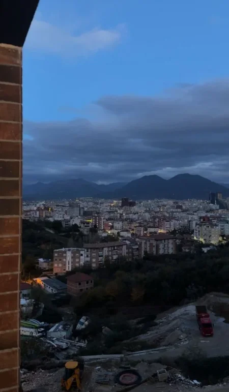 shitet apartament Kati 3, 93 m² 183.000 € (Residenca Kodra e Diellit 2)