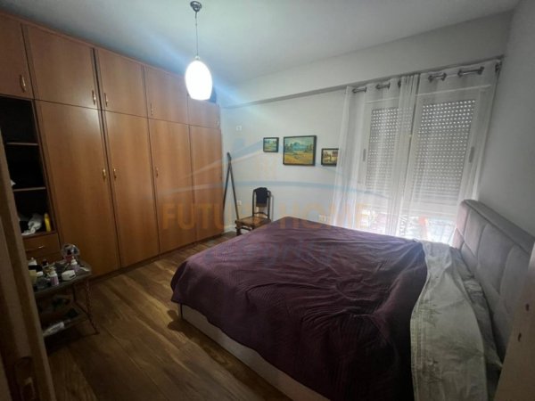 Tirane, jepet me qera apartament 2+1+Ballkon Kati 6, 80 m² 726 € (Kompleksi Deliorgji)