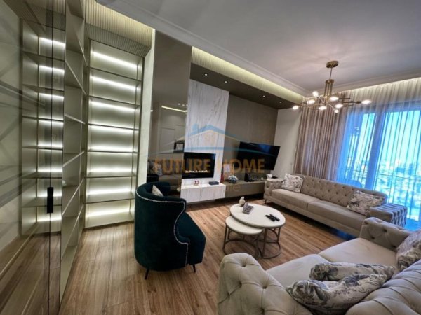 Tirane, jepet me qera apartament 2+1+Ballkon Kati 11, 114 m² 1.500 € (Rruga e Elbasanit)