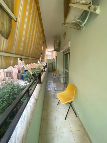 Tirane, jepet me qera Vile 3+1+Ballkon Kati 2, 120 m² 600 € (Rruga Qemal Stafa)