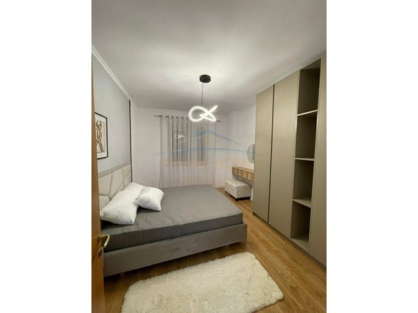 Qera , Apartament 1+1 , Unaza e re , Tirane 450 €