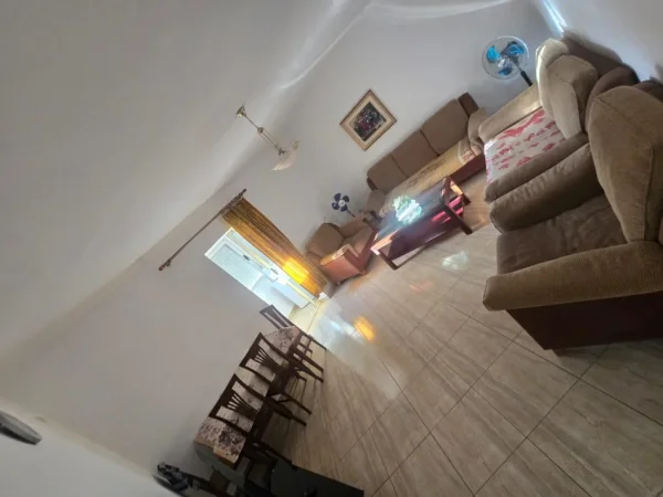 Tirane, jepet me qera apartament 2+1 Kati 5, 510 € 