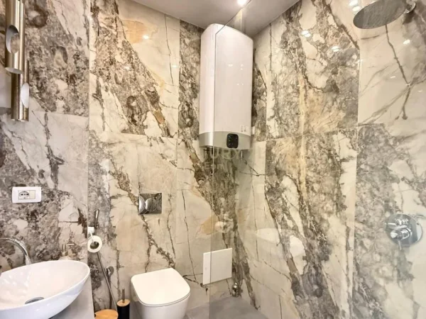 Durres, shitet apartament 2+1 Kati 8, 100 m² 350.000 € (Rruga Taulantia)