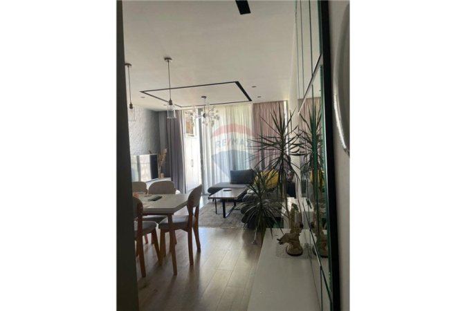 Tirane, shitet apartament 2+1 , 106 m² 260.000 € (Fiori Di Bosco,)