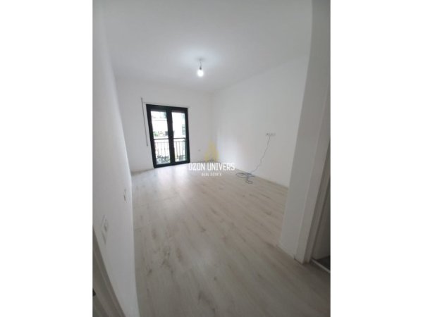 Tirane, jepet me qera Ambient Biznesi, Kati 2, 107 m² 500 € (Green City Residence Tirana, Albania)