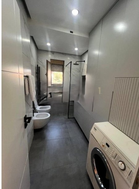 Tirane, shitet apartament 2+1 Kati 2, 78 m² 128.000 € (ALLIAS)