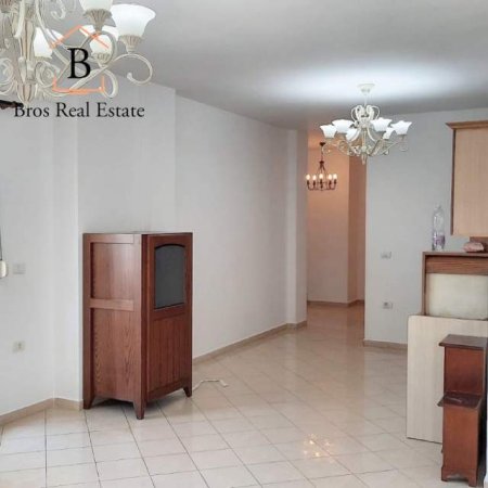 Tirane, jepet me qera apartament 2+1+BLK Kati 7, 82 m² 45.000 Leke