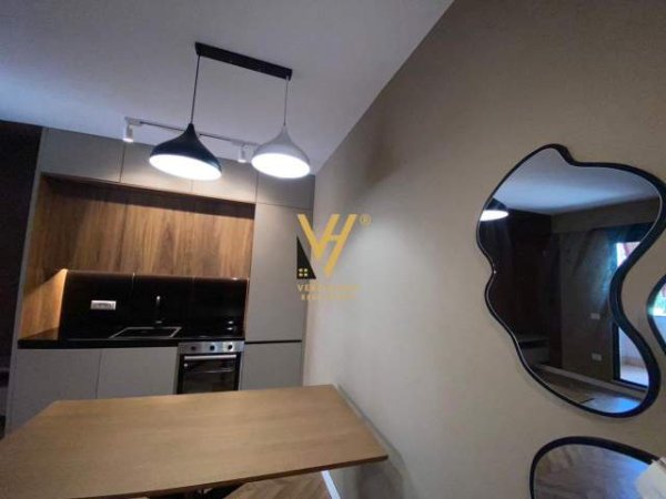 Tirane, jepet me qera apartament 1+1+BLK Kati 2, 65 m² 750 Euro (KOMPLEKSI DELIJORGJI)