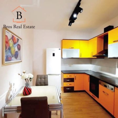 Tirane, jepet me qera apartament 2+1+BLK Kati 3, 700 Euro