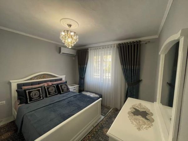 Tirane, jepet me qera apartament 1+1+BLK Kati 2, 60 m² 580 Euro (Tregu Elektrik)