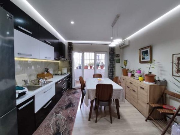 Tirane, shitet apartament 2+1+BLK Kati 2, 106 m² 167.000 Euro