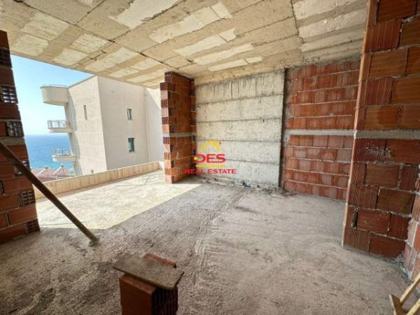 Vlore, shitet garsonier Kati 3, 49 m² 1.100 Euro/m2 (Rruga Dhimiter Konomi, Vlore)