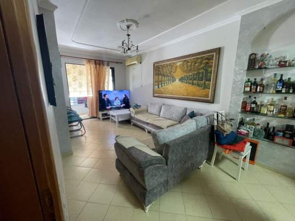 Tirane, shitet apartament 2+1+BLK Kati 8, 97 m² 107.000 Euro (ASTIR)