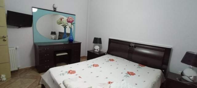 Tirane, jepet me qera apartament 2+1+BLK Kati 3, 81 m² 600 Euro (Rruga Dritan Hoxha)