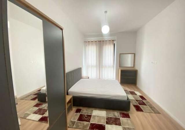 Tirane, jepet me qera apartament 1+1+BLK Kati 5, 60 m² 400 Euro (rruga e kavajes)
