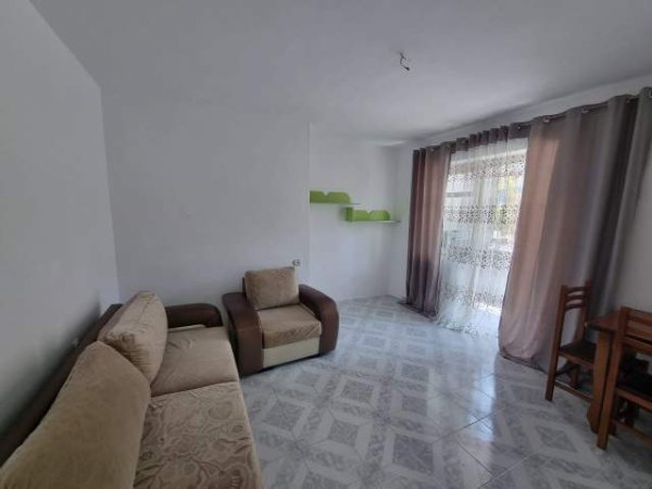 Tirane, jepet me qera apartament 2+1+BLK Kati 3, 70 m² 40.000 Leke (Shkolla e Baletit)