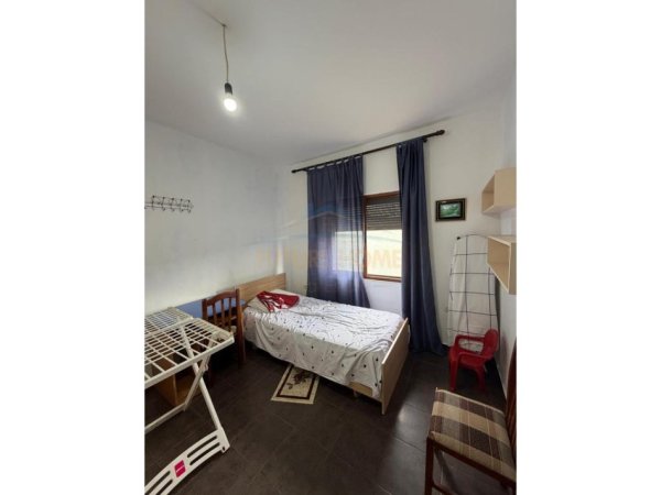 Tirane, jepet me qera apartament 3+1 Kati 3, 100 m² 500 € (Fresk)